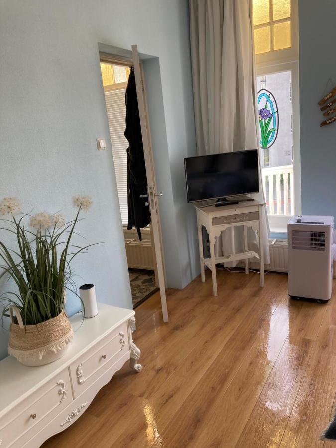Hendrika Apartment *